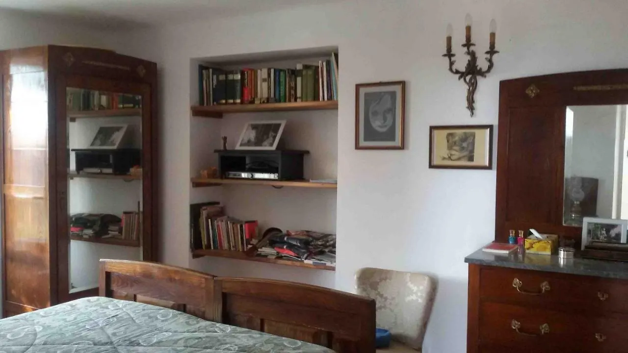 Casa Marina Villa La Spezia 0*,